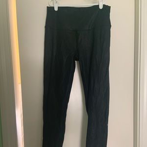 alo yoga leggings
